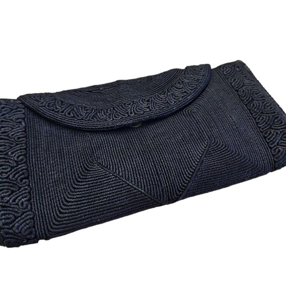 Vintage Black Woven Envelope Clutch - Picture 2 of 11